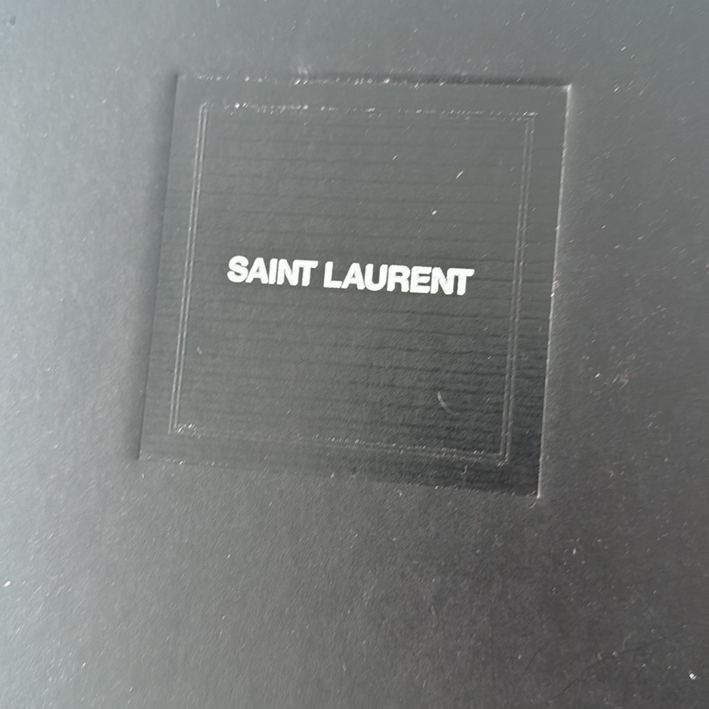 Saint Laurent White Sneakers
Worn a couple times
100% authentic - Picture 2 of 7